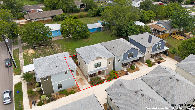 Image 30 of 32 For 210 Utah  Unit 701