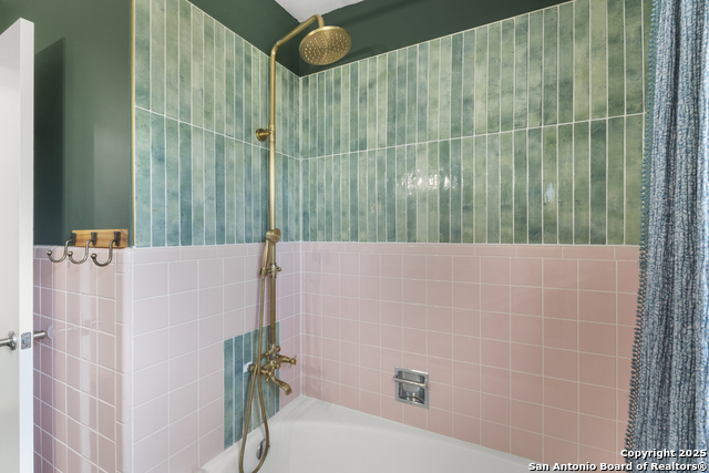 Image 13 of 36 For 1228 Rivercrest