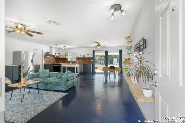 Image 3 of 36 For 1228 Rivercrest