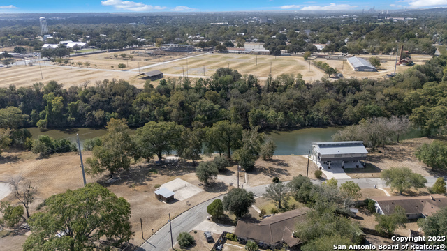 Image 31 of 36 For 1228 Rivercrest