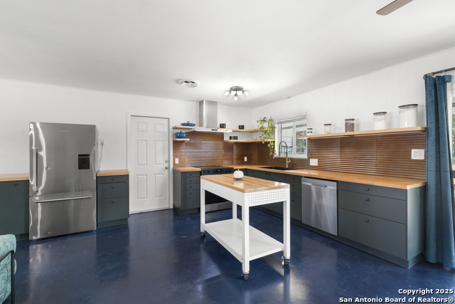 Image 9 of 36 For 1228 Rivercrest