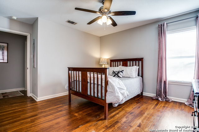 Listing photo id 20 for 115 Blakeley
