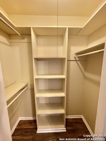 Listing photo id 18 for 235 Silver Sands 4