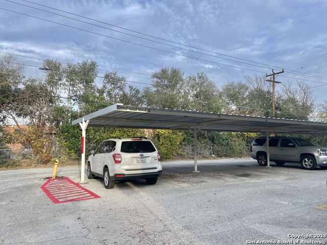 Listing photo id 22 for 235 Silver Sands 4