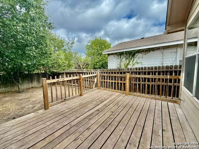 Image 11 of 14 For 8927 Gill