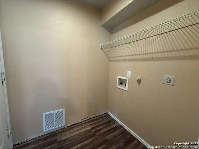 Image 9 of 14 For 8927 Gill