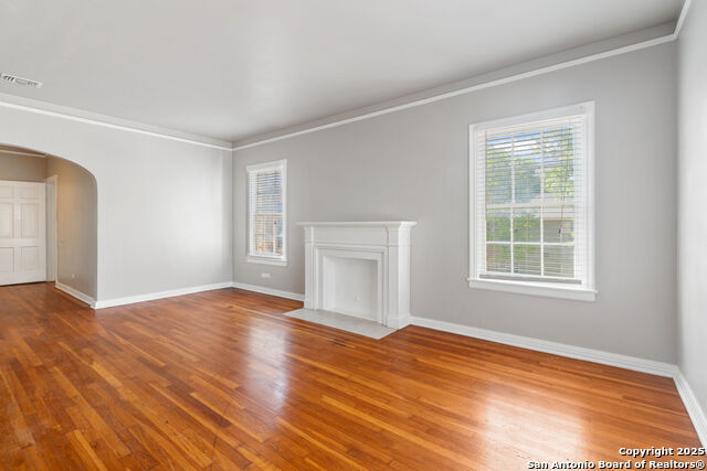 Image 10 of 20 For 336 East Lullwood Ave  3