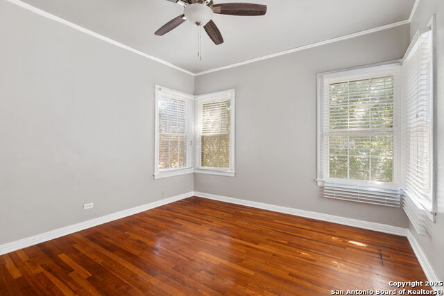 Image 17 of 20 For 336 East Lullwood Ave  3