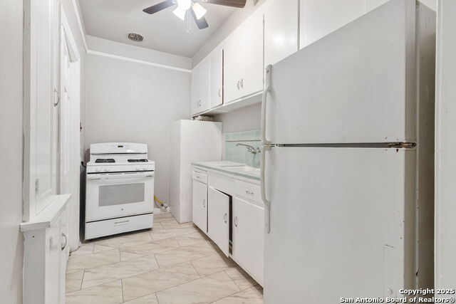 Image 6 of 20 For 336 East Lullwood Ave  3