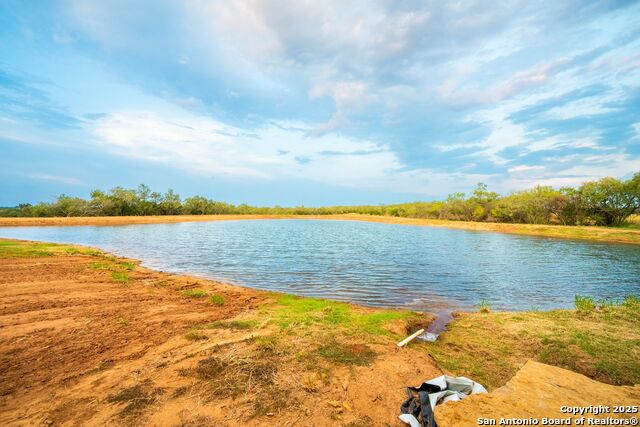 Image 23 of 55 For 2586 Sandy Elm Rd