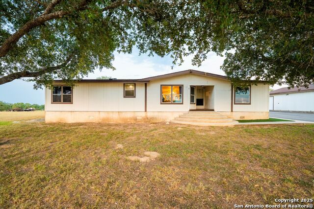 Image 24 of 55 For 2586 Sandy Elm Rd