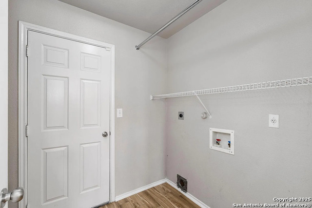 Image 12 of 26 For 4006 Wisteria Way