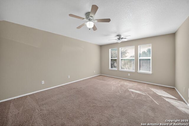 Image 29 of 37 For 8859 Kestrel Oak