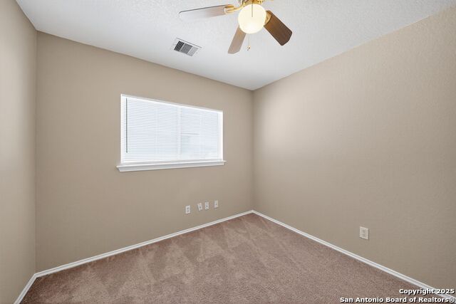 Image 31 of 37 For 8859 Kestrel Oak