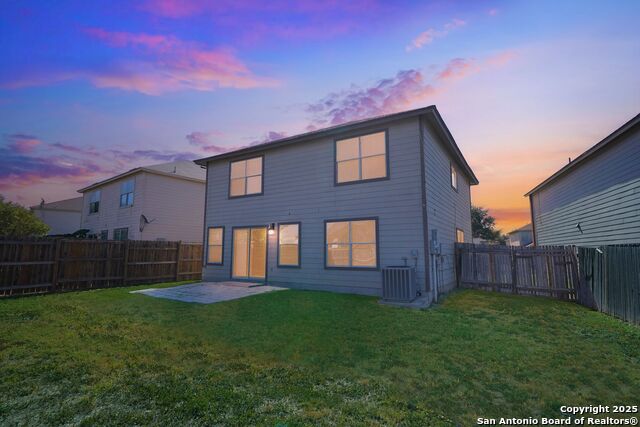 Image 34 of 37 For 8859 Kestrel Oak