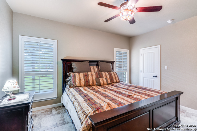 Image 17 of 36 For 109 Bobcat Bend