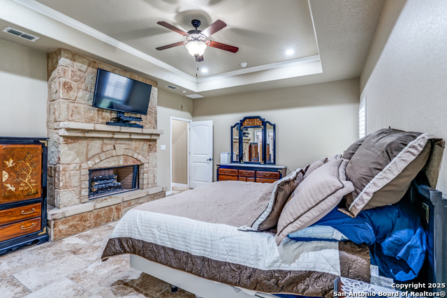 Image 24 of 36 For 109 Bobcat Bend