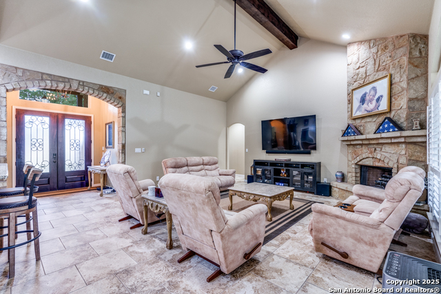 Image 4 of 36 For 109 Bobcat Bend