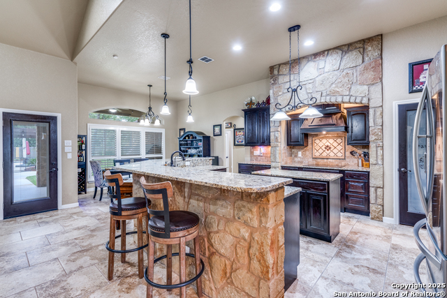 Image 7 of 36 For 109 Bobcat Bend