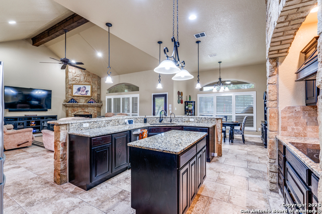 Image 9 of 36 For 109 Bobcat Bend