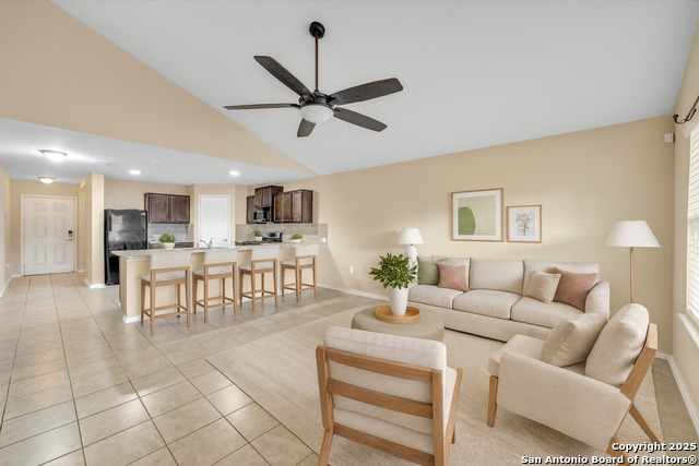 Image 10 of 31 For 11502 Boyd Bay