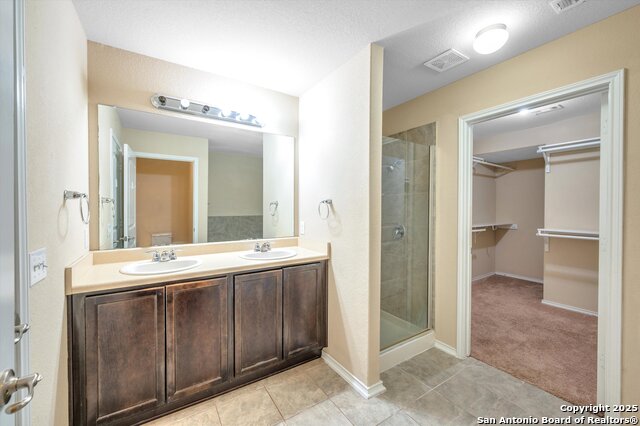 Image 19 of 31 For 11502 Boyd Bay