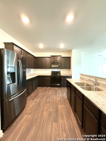 Image 12 of 50 For 4004 Northaven Trail