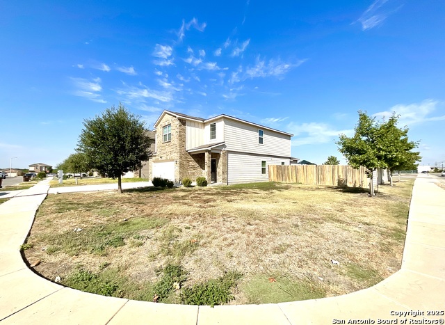 Image 2 of 50 For 4004 Northaven Trail