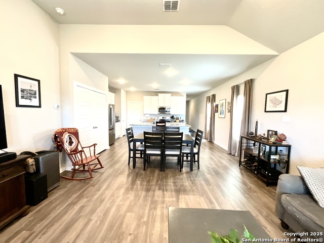 Image 11 of 38 For 507 Wild Olive Way