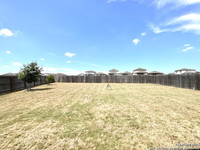 Image 34 of 38 For 507 Wild Olive Way