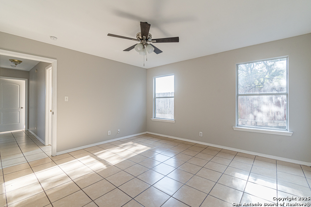 Image 22 of 25 For 8818 Pensive