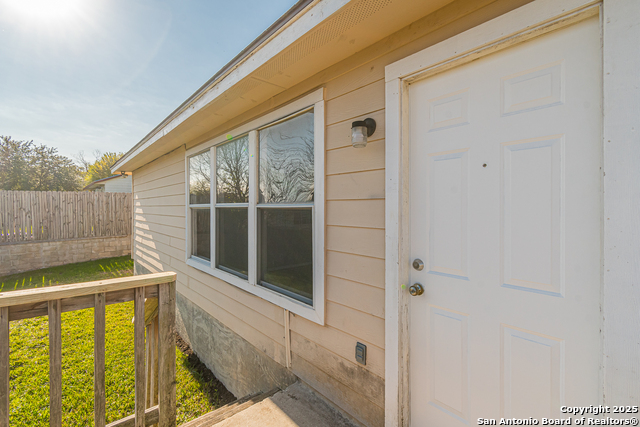 Image 23 of 25 For 8818 Pensive