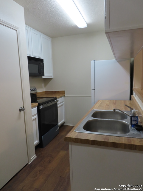 Image 14 of 21 For 4803 Hamilton Wolfe  613