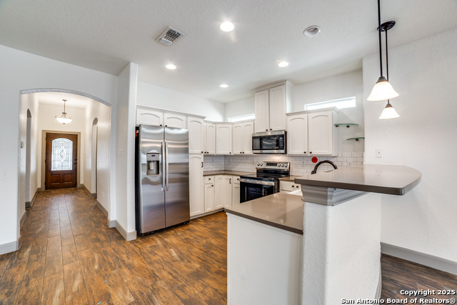 Image 11 of 26 For 7639 Eagle Ledge
