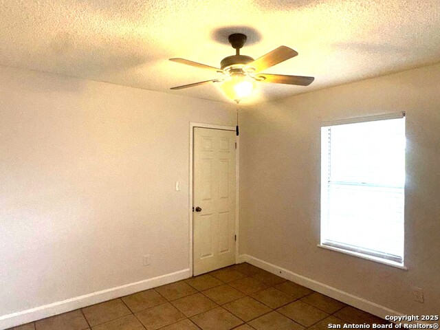 Image 4 of 9 For 414 Mansfield N