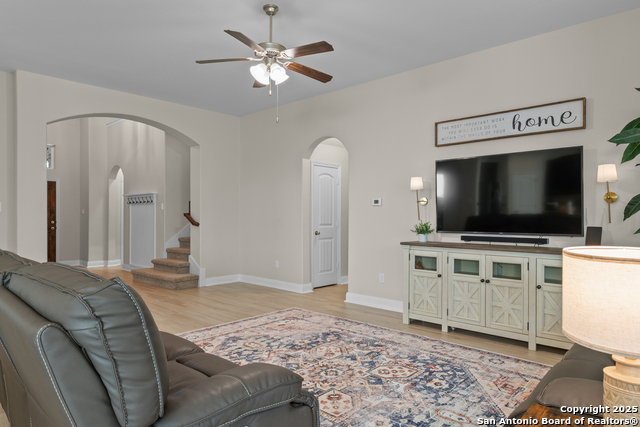 Image 10 of 34 For 2912 Pawtucket