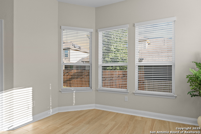 Image 18 of 34 For 2912 Pawtucket