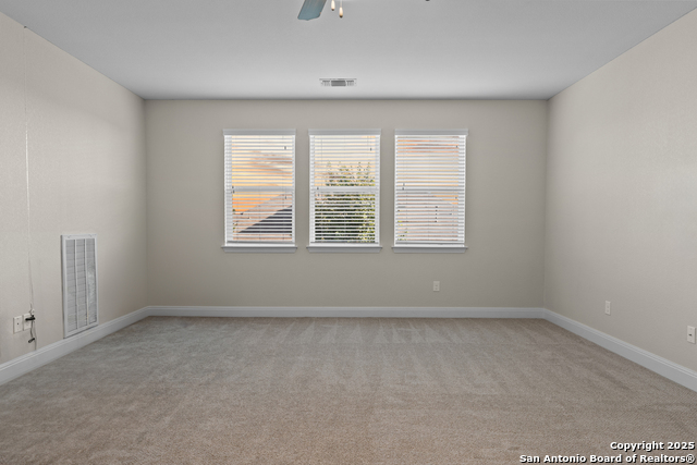 Image 25 of 34 For 2912 Pawtucket