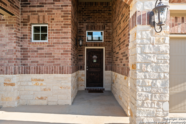 Image 3 of 34 For 2912 Pawtucket