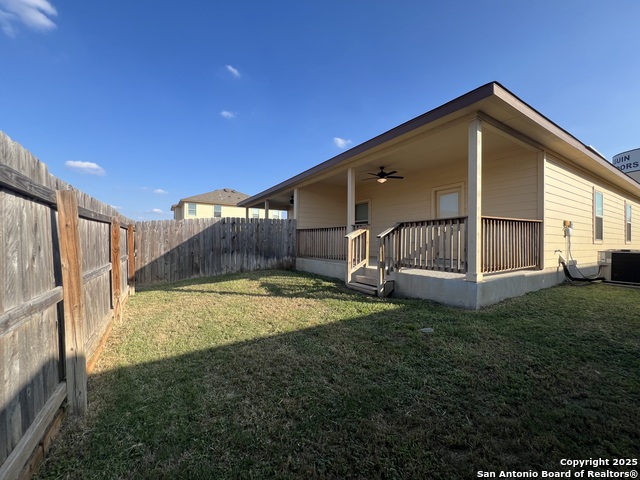 Image 15 of 17 For 1146 Burek Cross