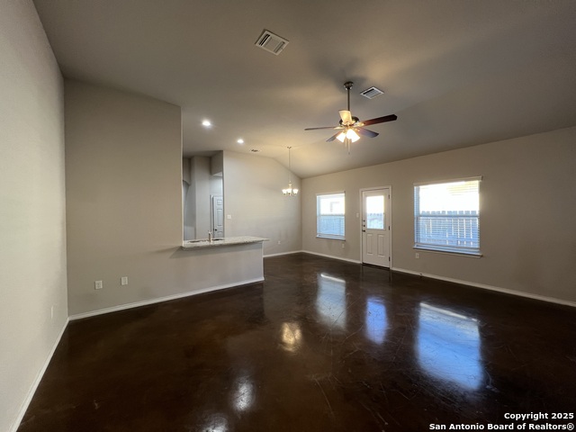 Image 2 of 17 For 1146 Burek Cross