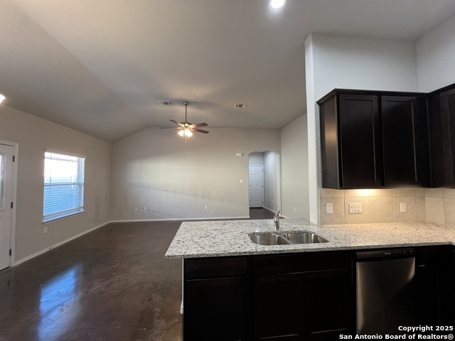 Image 6 of 17 For 1146 Burek Cross