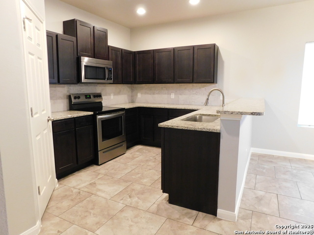 Image 8 of 24 For 8810 Appaloosa