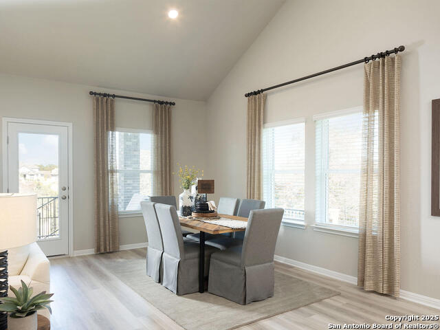 Listing photo id 4 for 5485 Mcbride Street