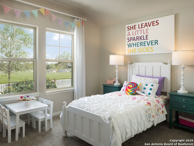 Listing photo id 9 for 209 Bark Hollow Ave.