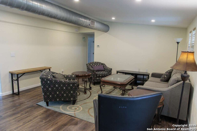 Listing photo id 1 for 210 Bronco