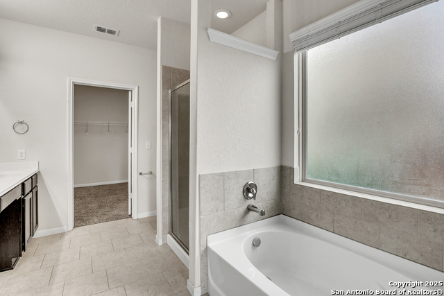Listing photo id 13 for 7114 Hibiscus
