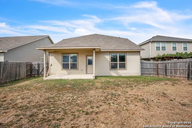 Listing photo id 27 for 7114 Hibiscus