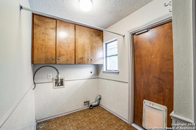 Image 13 of 24 For 2523 Turkey Oak