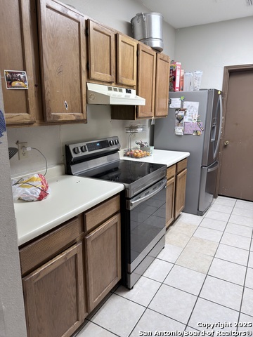 Image 6 of 14 For 5922 Larkmeadow
